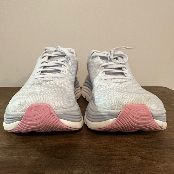 Hoka Gaviota 5 Running Shoes.
Women's Size 10D Color Sea
Ice/Pink Twilight - Picture 6 of 11